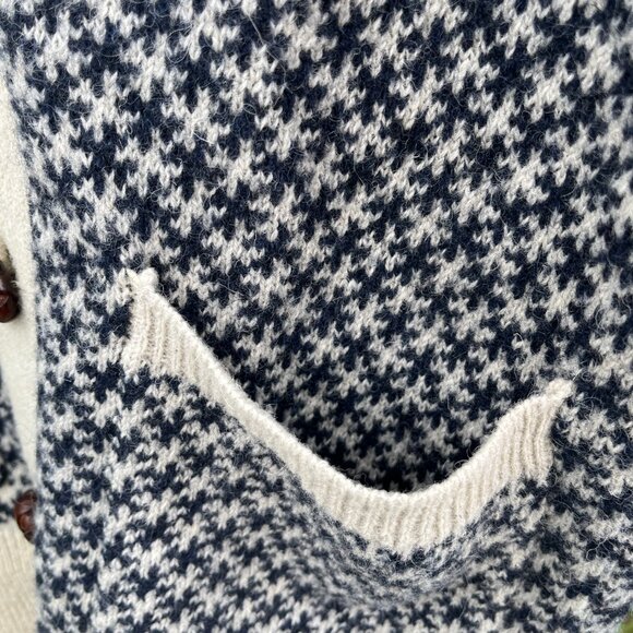 vintage men's cardigan - Picture 3 of 10